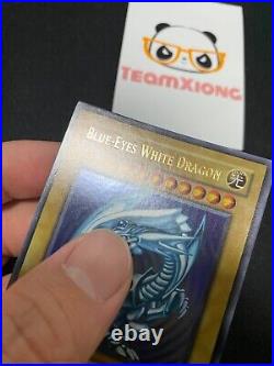 YuGiOh SDK-001 1st Edition Ultra Rare Blue Eyes White Dragon ASIAN ENGLISH