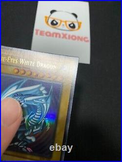 YuGiOh SDK-001 1st Edition Ultra Rare Blue Eyes White Dragon ASIAN ENGLISH