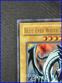 YuGiOh TCG Blue-Eyes White Dragon LOB-001 1st Edition Ultra Rare English