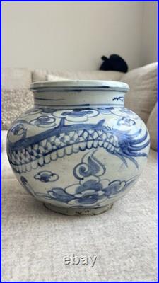 Yuan Dynasty Blue and White Porcelain Dragon Jar Underglaze Cobalt 9.5 H