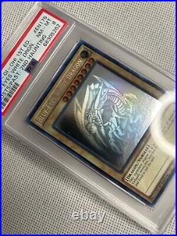 Yugioh! Blue-Eyes White Dragon GFP2-EN175 Ghost Rare 1st Edition PSA! NM/MT