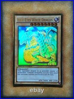 Yugioh Blue-Eyes White Dragon GLD5-EN001 Gold Ghost Rare FOIL SHIFT MISPRINT VLP Yugioh Blue-Eyes White Dragon GLD5-EN001 Gold Ghost Rare FOIL SHIFT MISPRINT VLP