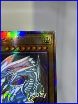 Yugioh Blue Eyes White Dragon Ghost Rare TRC-SC000 Chinese NM