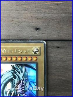 Yugioh Blue Eyes White Dragon LOB 1st Edition