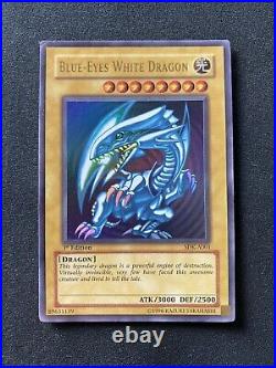 Yugioh Blue-Eyes White Dragon SDK-A001 1st Edition NM