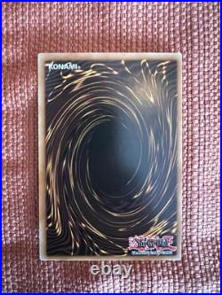 Yugioh Blue-Eyes White Dragon YAP1-EN001 Ultra Rare Limited Edition NM