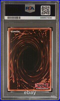 Yugioh Card Blue Eyes White Dragon CT13-EN008 Ultra Rare Limited Holofoil PSA 5