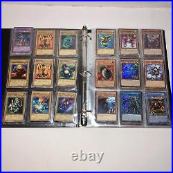 Yugioh! Collection Binder Blue Eyes White Dragon Vintage 300+ Graded Cards