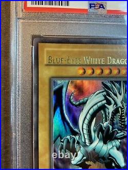 Yugioh PSA 9 Blue-Eyes White Dragon LOB-001 1st Edition Ultra Rare English WAVY