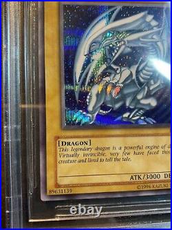 Yugioh QUAD BGS 9.5 Blue-Eyes White Dragon DDS-001 Prismatic Secret Rare