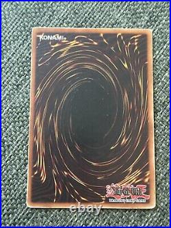 Yugioh Starter Deck Kaiba Blue Eyes White Dragon 2002 SDK-001 First Edition