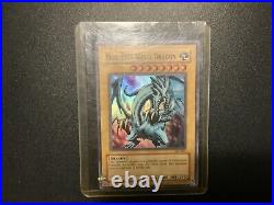 Yugioh cards blue eyes white dragon 1996 holo